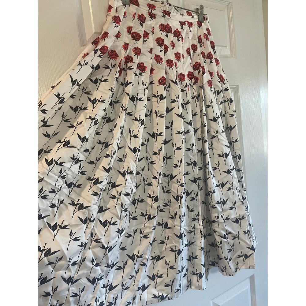Gabriela Hearst size 6 (42) Blight Pleated Silk Midi Skirt. - Picture 11 of 15